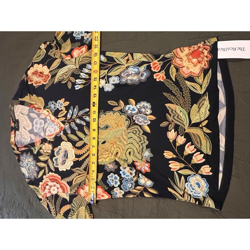Etro Milano Women's V Neck Blouse Floral Design Size 40 Made In Italy - Picture 5 of 9